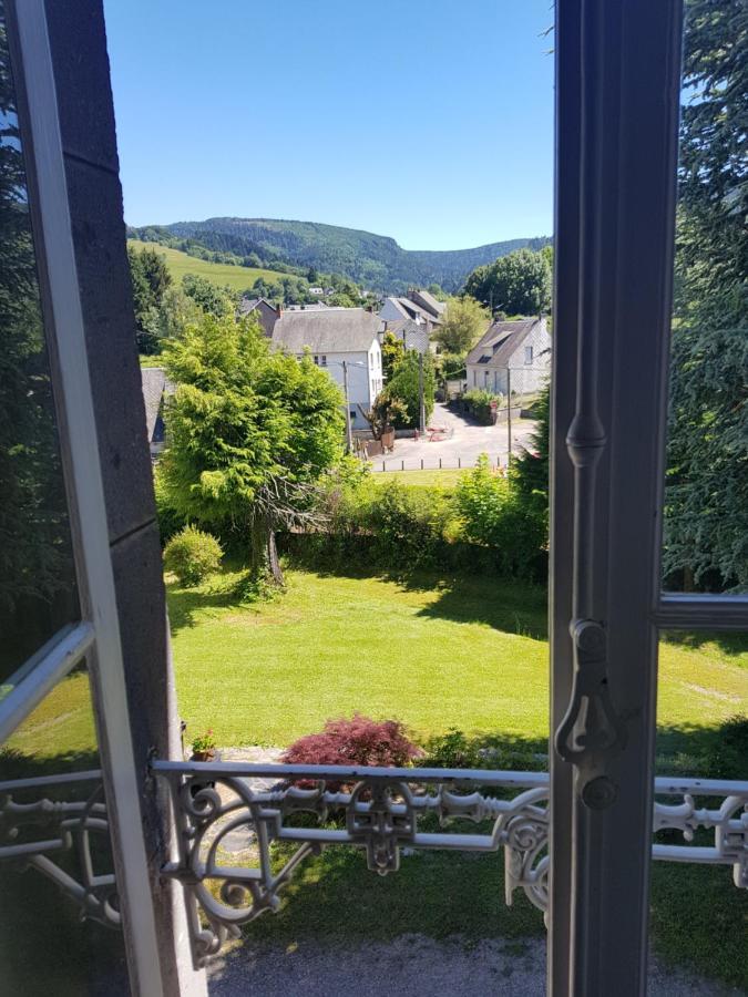 Domaine Les Pradets Bed & Breakfast La Bourboule Bagian luar foto